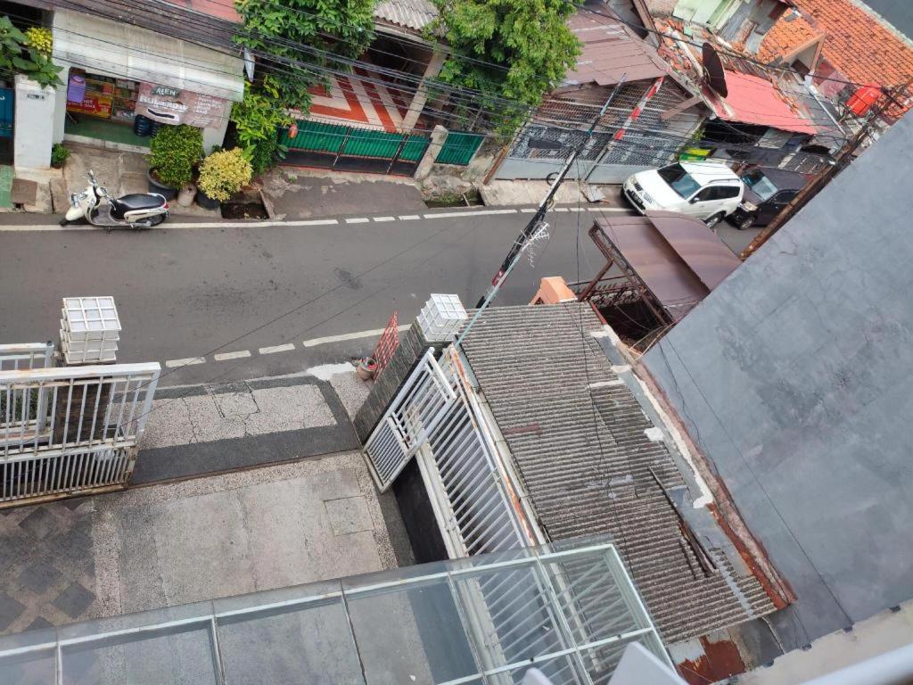 Hotel Oyo 3894 Karunia Muslim Syariah Yakarta Exterior foto